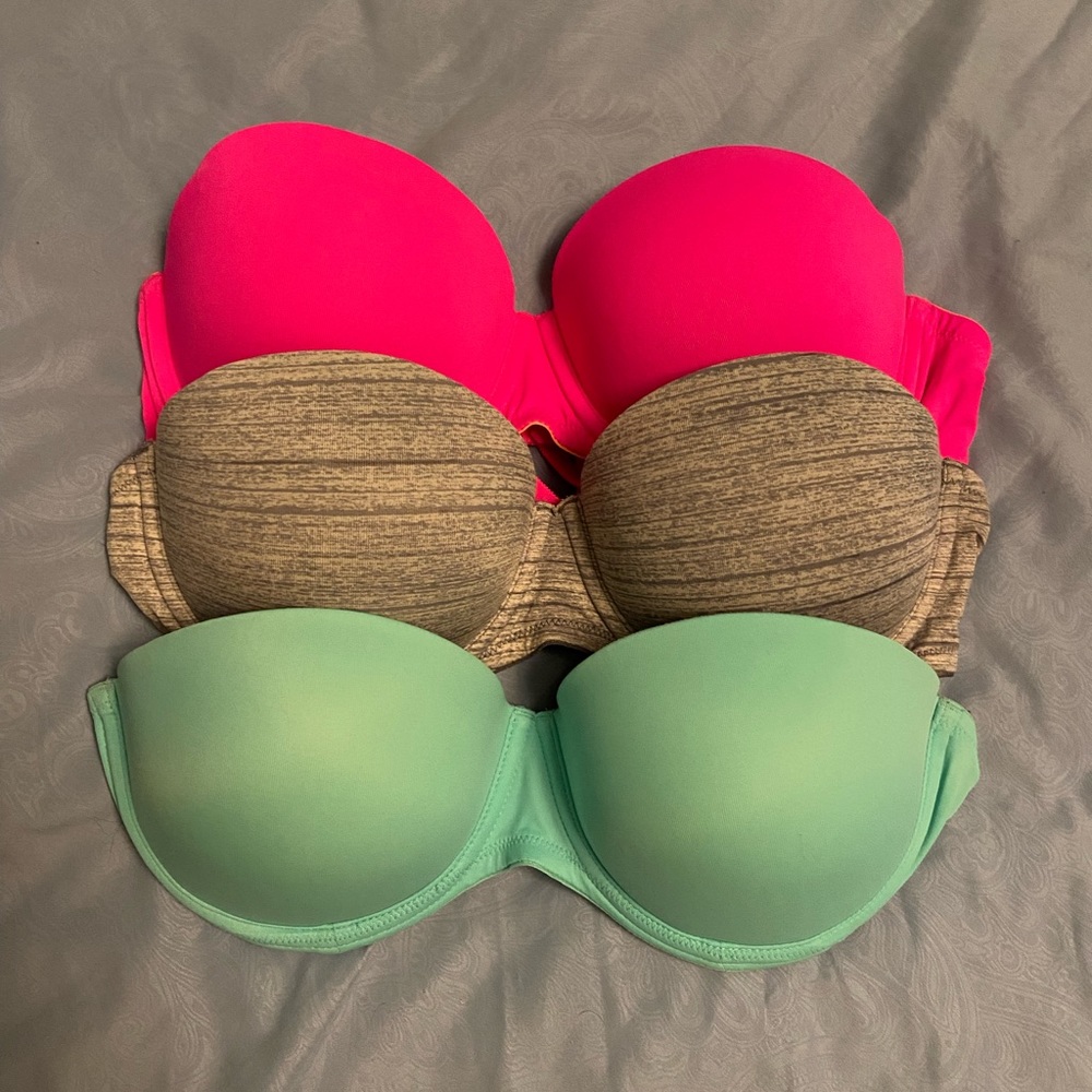 3 vs pink strapless convertible bras